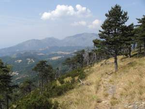 Xtrallusion photo library of independent, self-guided walking and sightseeing holidays in Italy. Pictures, images, photos and photographs taken along the way of this 1-day walking itinerary, to give you a visual impression of the day's walk.